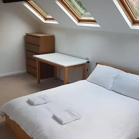 Charming Close To Lgi Semesterbostad Leeds (West Yorkshire)